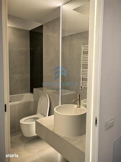 Cortina North Studio 45 MP cu Balcon - 1