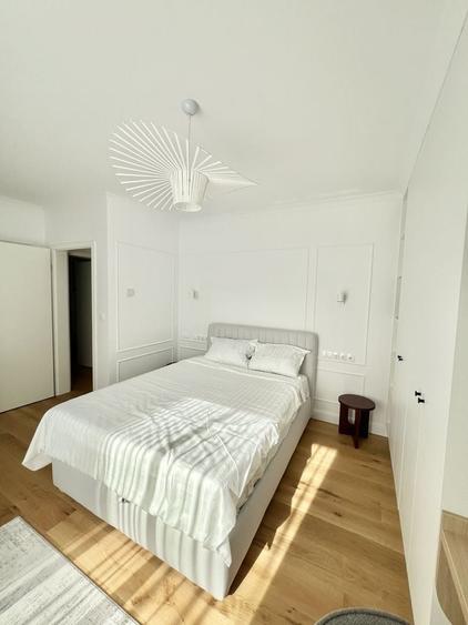 Apartament cu 3 camere, mobilat în Băneasa
