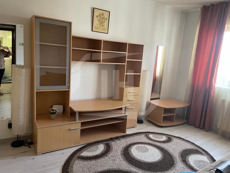 Garsonieră decomandată, mobilată în Mănăștur