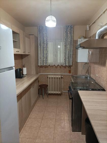 Apartament cu 2 camere decomandat în Zamfirescu
