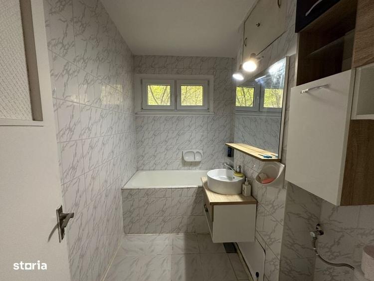 Apartament cu 2 camere semidecomandat, mobilat în Brazda lui Novac