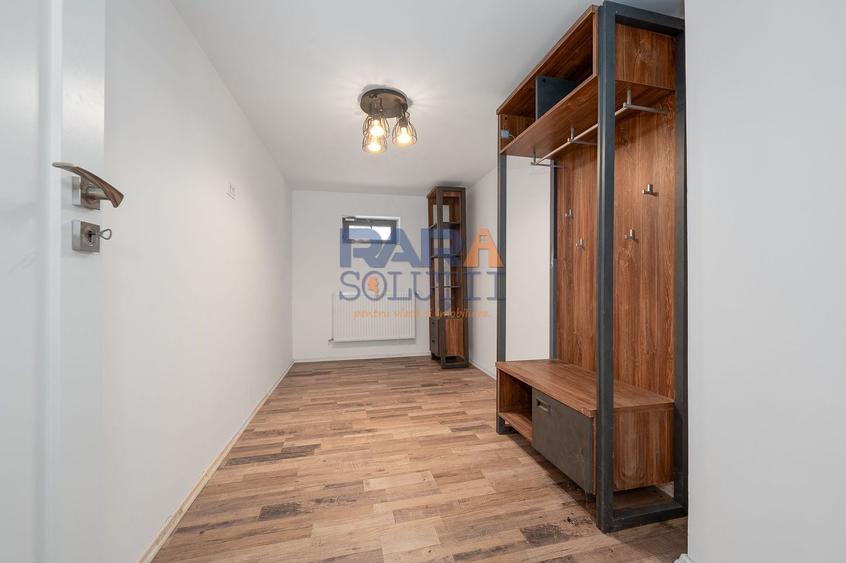 Casă individuală cu 5 camere cu Canalizare în Central