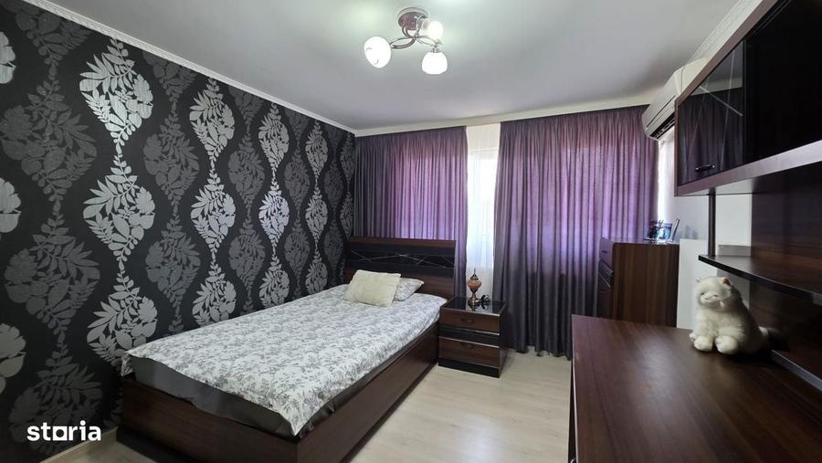 Casă cu 4 camere în Colentina