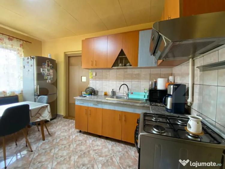 Casa individuala, de vanzare, cu 3 camere, 65 mp, zona Autog - 9