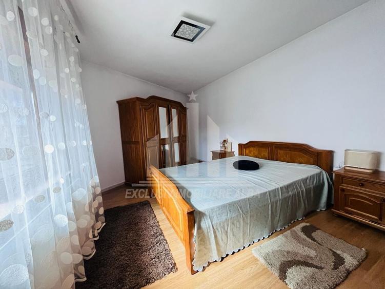 Apartament cu 3 camere, mobilat în Tolstoi