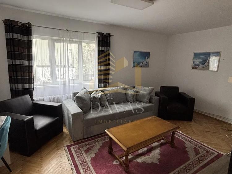 Apartament cu 2 camere decomandat, mobilat în Zorilor