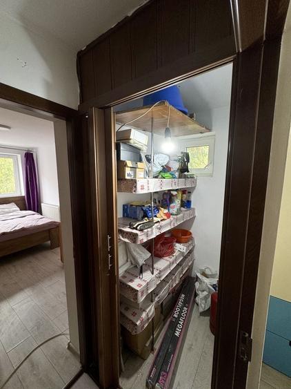 Apartament cu 3 camere semidecomandat, mobilat în Mihai Bravu