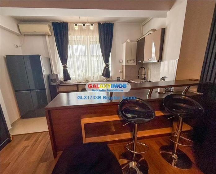 Apartament cu 3 camere semidecomandat, mobilat în Militari