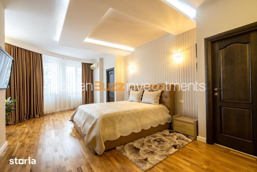 Casă cu 9 camere cu Teren 950 Mp în Băneasa