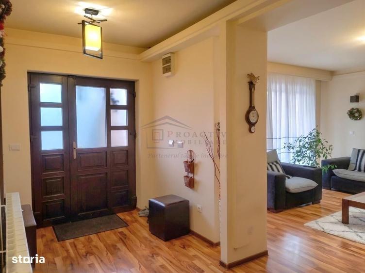 Casă cu 4 camere în Sfântu Ilie