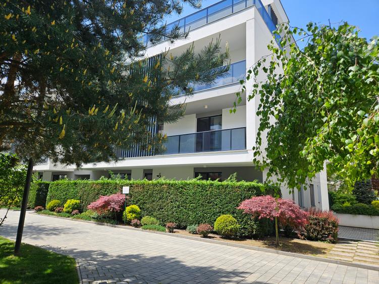 Penthouse 4 camere Residence5, parcare subterana, curte interioara, comision 0 - 40