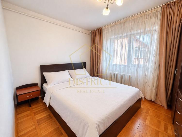 Apartament cu 2 camere semidecomandat, mobilat în Complex Studențesc