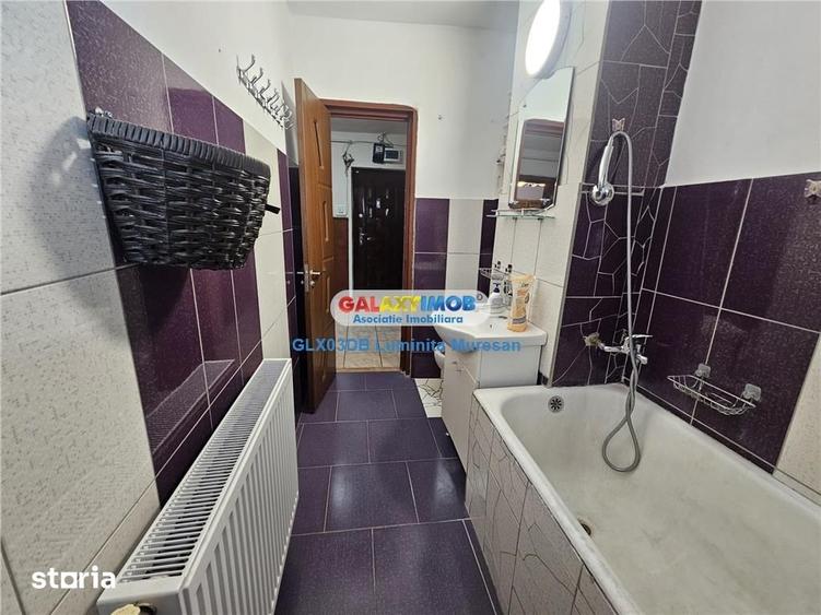 Apartament cu 2 camere decomandat, mobilat în Micro 4