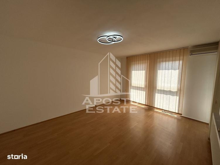 Spatiu pentru birouri, 200 mp, 5 camere decomandate, Sagului Timisoara - 2
