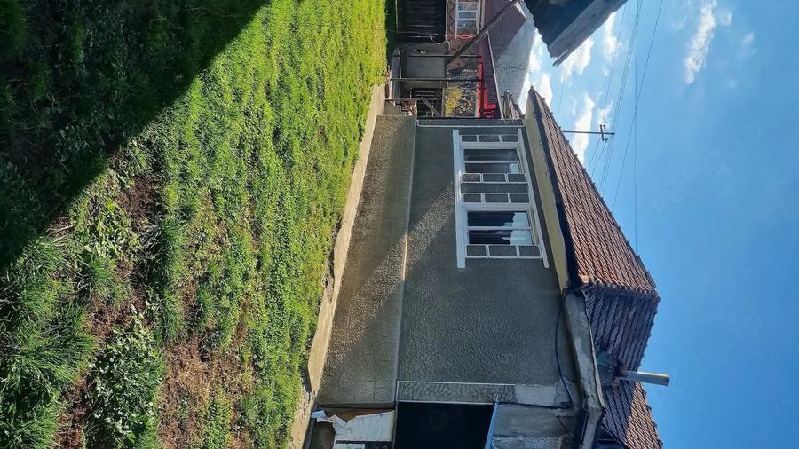 Se vinde casa cu gradina in loc.Dabaca ( Catun ) nr 27. - 1