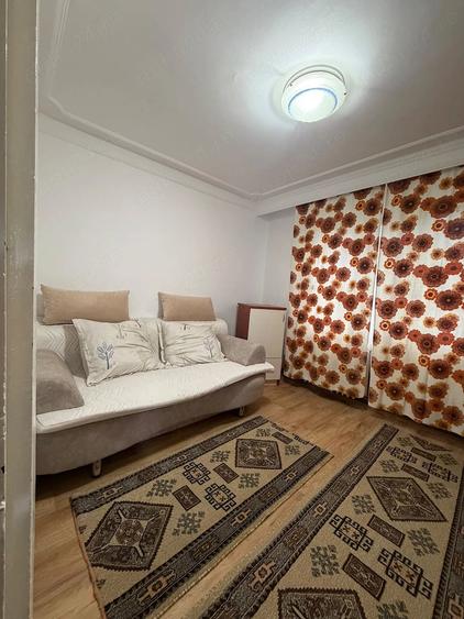 Apartament cu 2 camere decomandat în Mircea cel Bătrân