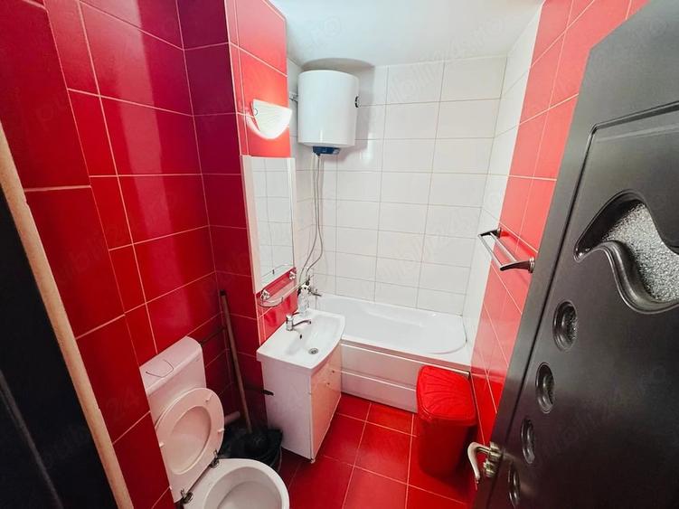Apartament cu 3 camere nedecomandat în Crihala