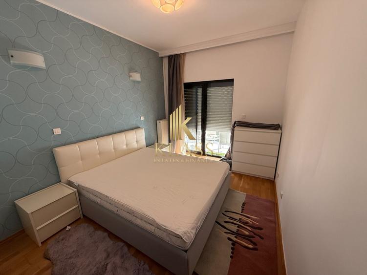 Apartament cu 3 camere decomandat, mobilat în Băneasa