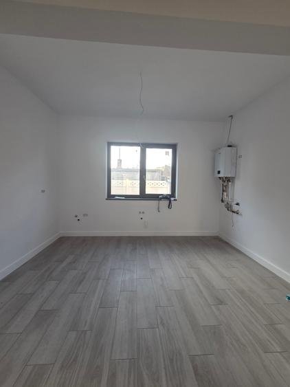 Casă individuală cu 5 camere cu Canalizare în Bragadiru