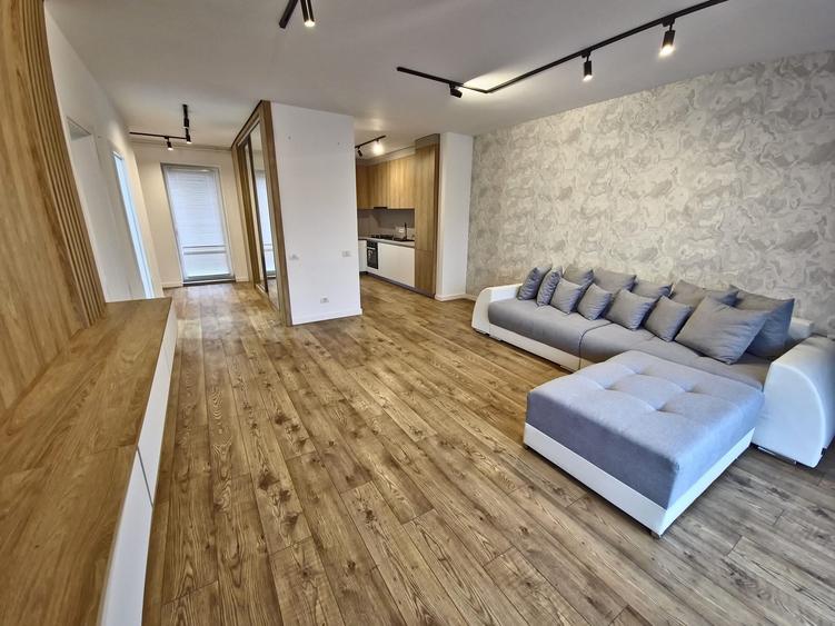 Apartament cu 2 camere decomandat, mobilat în Dacia