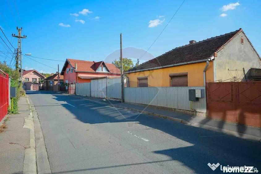 Casă cu 4 camere cu Teren 313 Mp în Dealuri Oradea