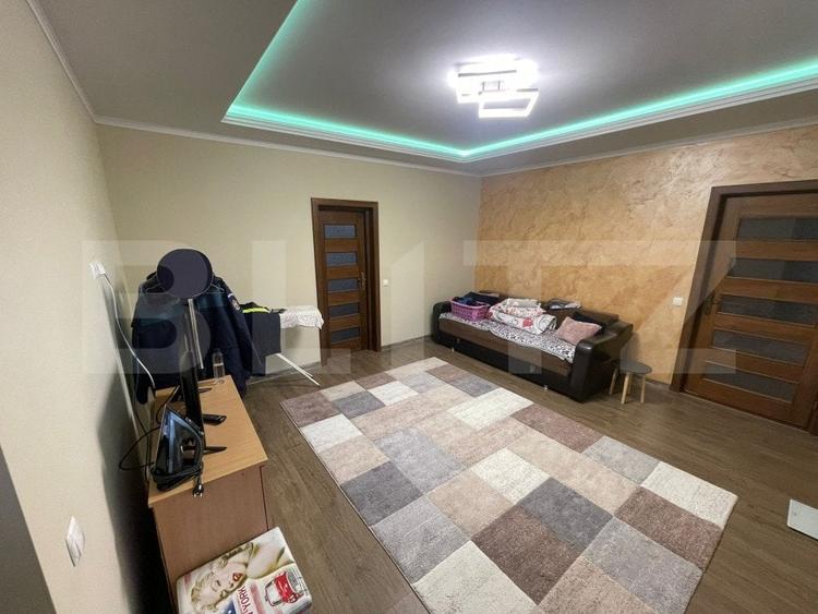 Casă individuală cu 4 camere cu Canalizare în Central
