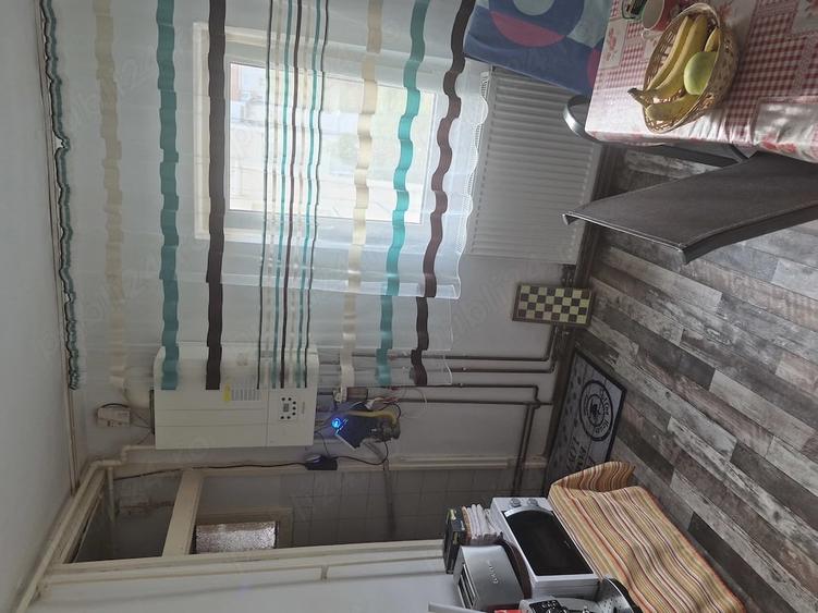 Apartament cu 2 camere decomandat în Steaua