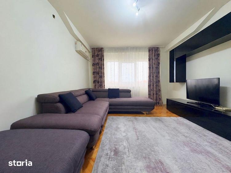 Apartament cu 3 camere decomandat, mobilat în Lunei