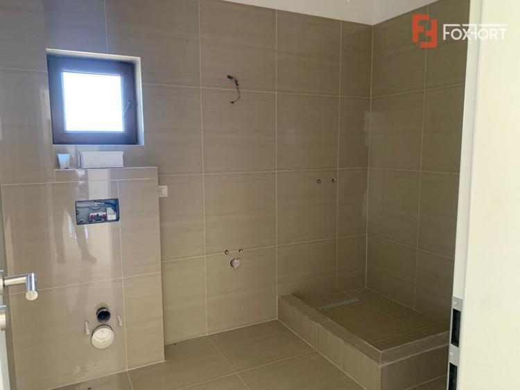 Duplex cu 3 camere cu Canalizare în Moșnița Veche