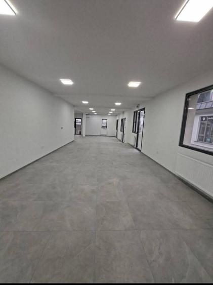 Spațiu comercial, de 100 mp, în Fălticeni