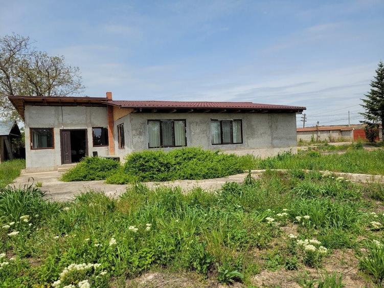 Vand casa + teren - 2