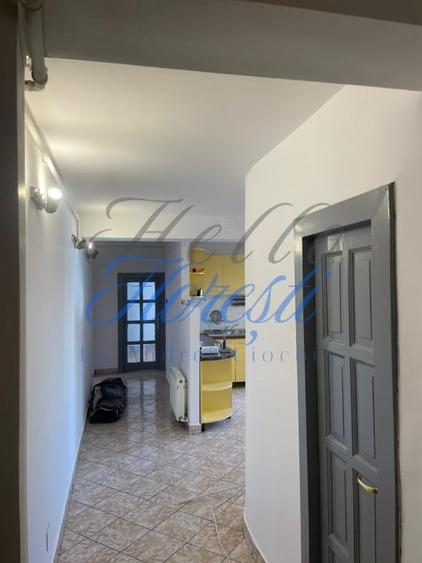 Apartament cu 4 camere decomandat în Mărăști