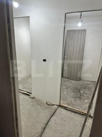 Birou, de 200 mp, în Baza 3