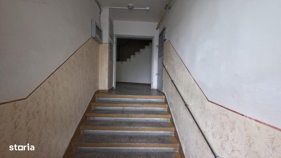 Apartament cu 2 camere în Petros