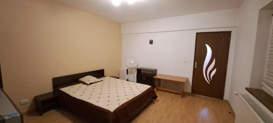 Casă cu Teren 200 Mp în Pantelimon