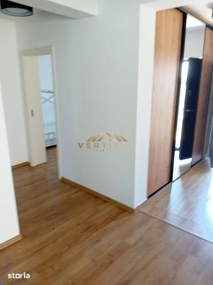 Casă cu 3 camere cu Teren 270 Mp în Vidra