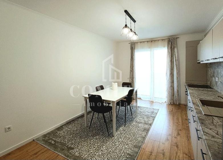 Apartament cu 2 camere semidecomandat, mobilat în Florești