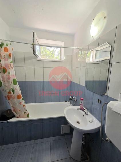 Apartament cu 4 camere decomandat în Tomis III