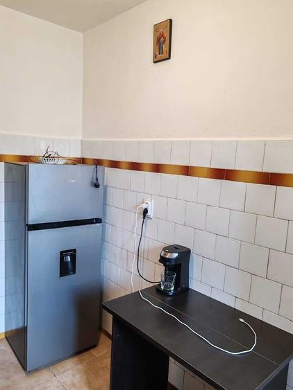 Apartament cu 2 camere decomandat în Berceni