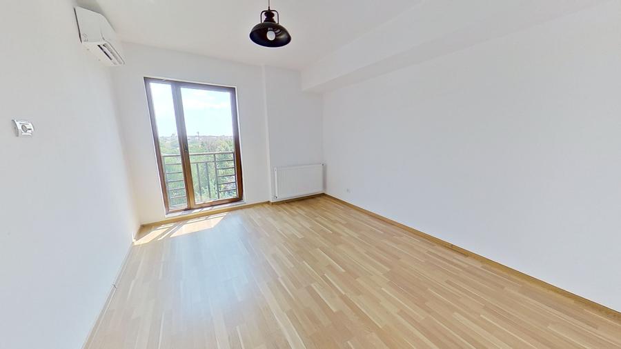 Apartament cu 3 camere în Băneasa