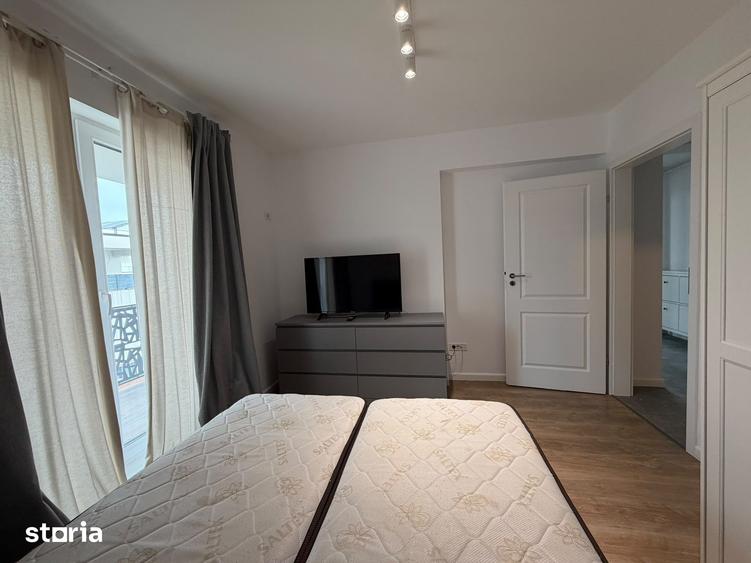 Apartament cu 2 camere decomandat în Titan