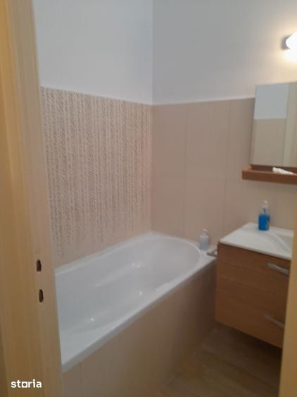Casă cu 4 camere cu Teren 204 Mp în Burdea
