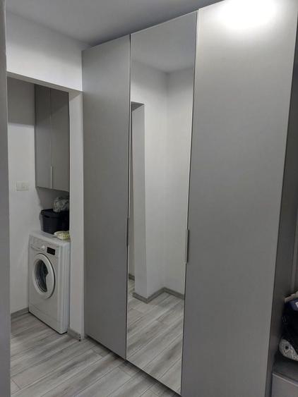 Apartament cu 2 camere decomandat în Casa de Cultură