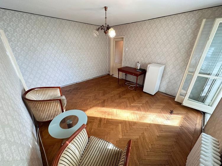 Apartament 3 camere de vânzare – Crângași | Etaj 1 | 2 balcoane A265 - 2