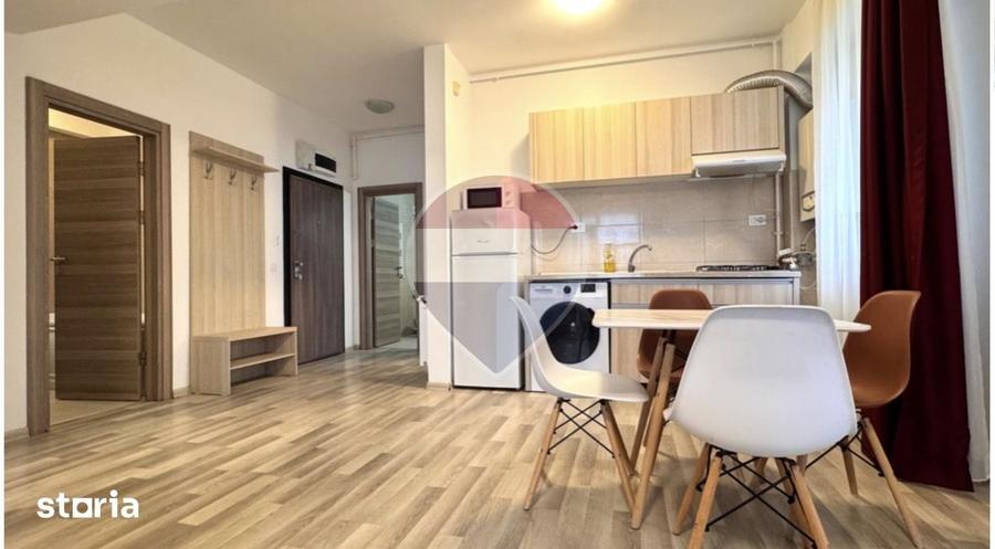 Apartament cu 3 camere, mobilat în Nord
