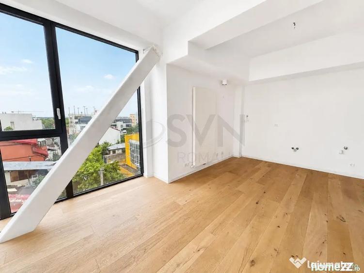 Apartament cu 3 camere semidecomandat în Aviației