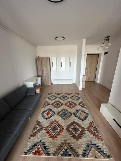 Apartament cu 2 camere decomandat în Theodor Pallady