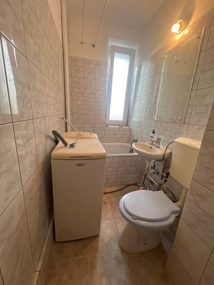 300€, garsoniera mobilata, stradal, acces metrou - 9