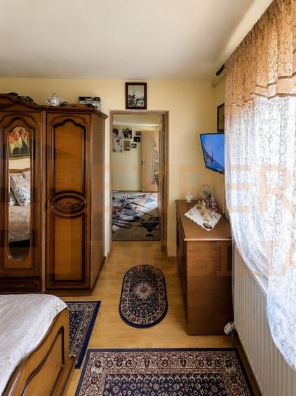 Casă individuală cu 4 camere cu Canalizare în Delfinariu