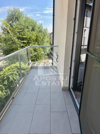 Apartament cu 2 camere semidecomandat, mobilat în Braytim